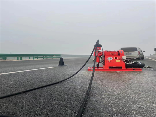 仁怀马路路基路面开裂下沉注浆加固灌浆